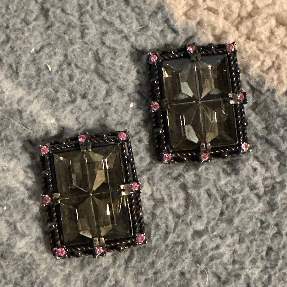 Sarah Coventry Bronze/Grey Glass Clip-on Earrings